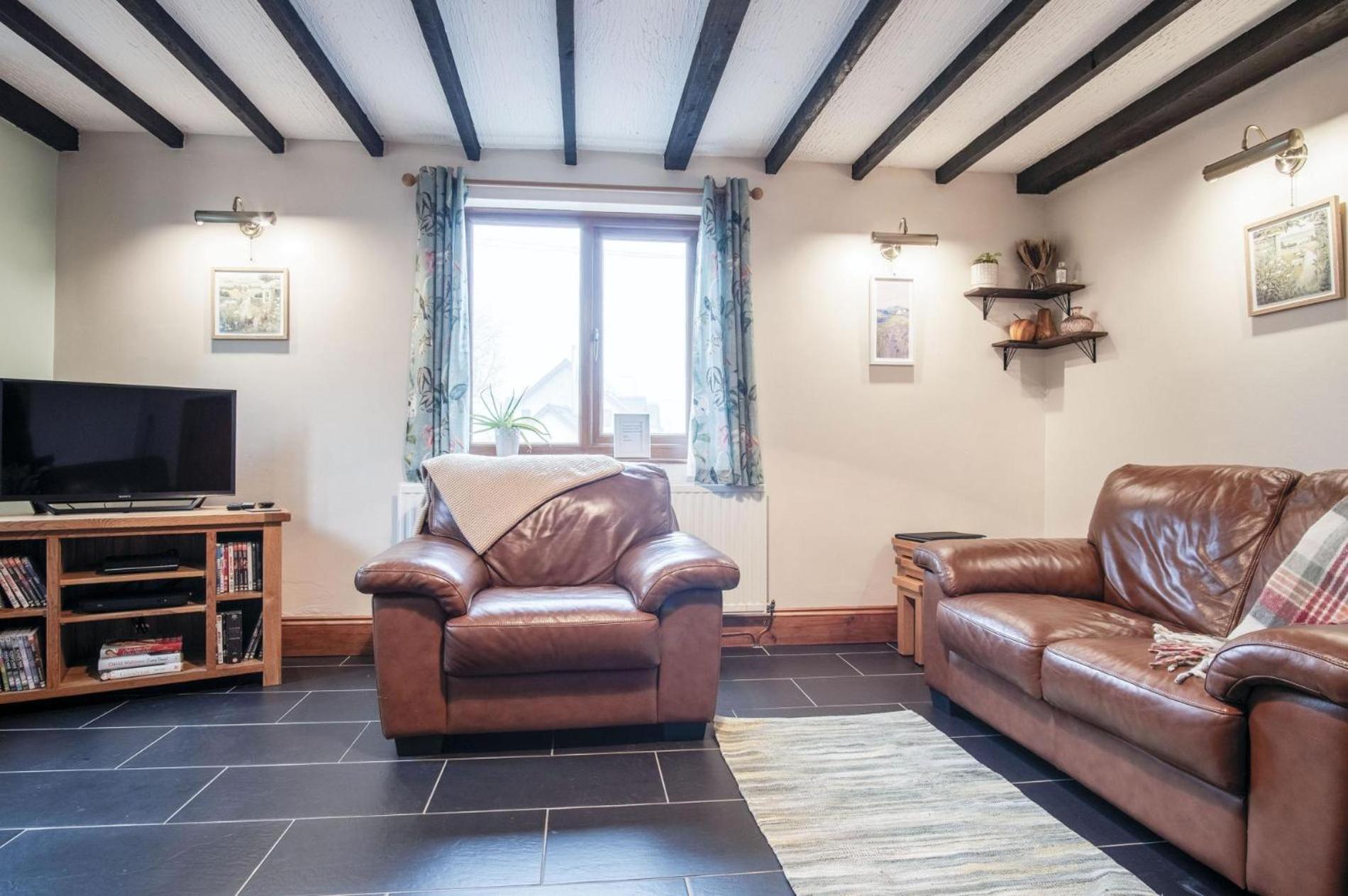 The Brambles - 2 Bedroom Cottage - Llanteg 외부 사진