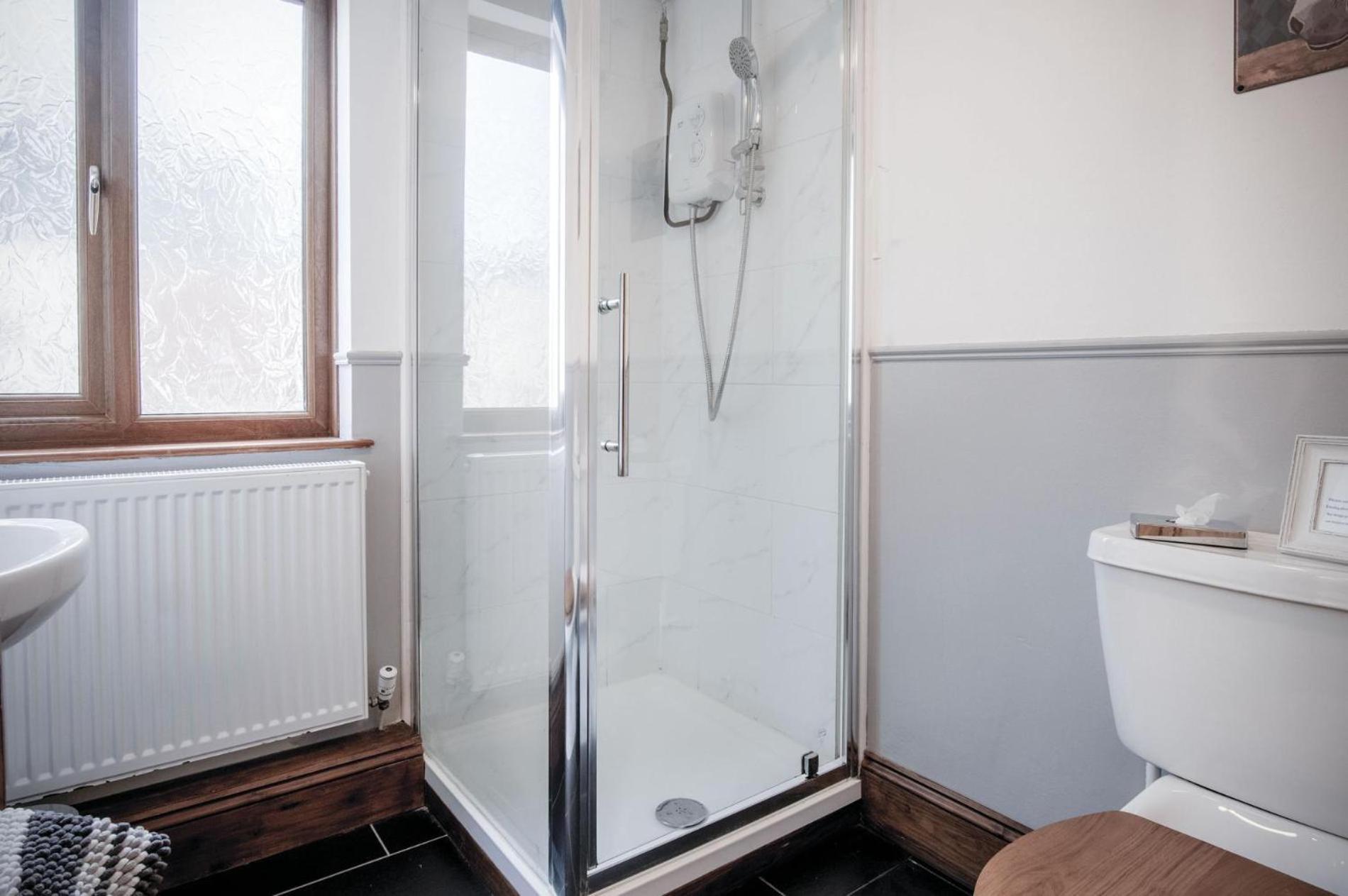 The Brambles - 2 Bedroom Cottage - Llanteg 외부 사진