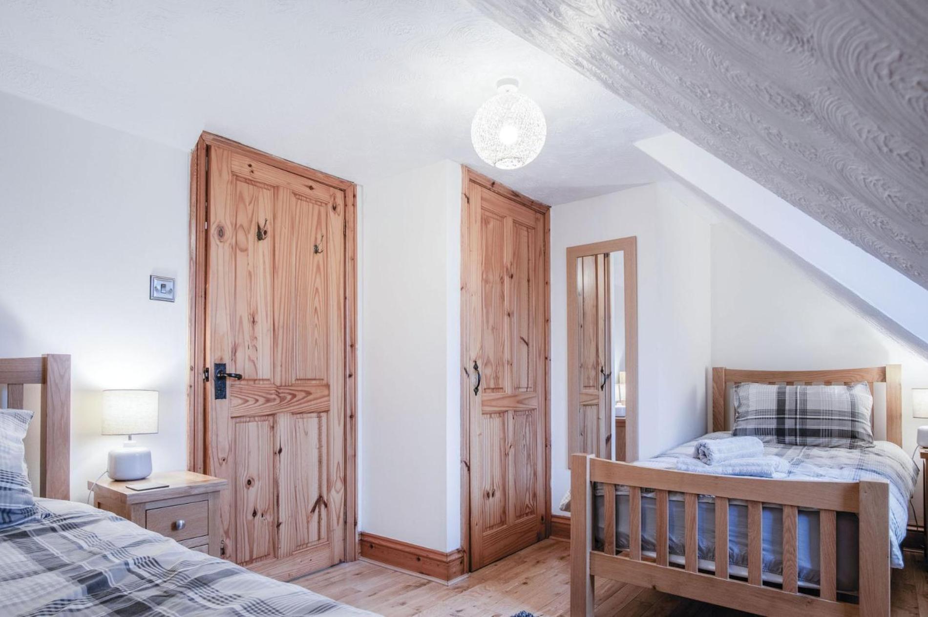 The Brambles - 2 Bedroom Cottage - Llanteg 외부 사진